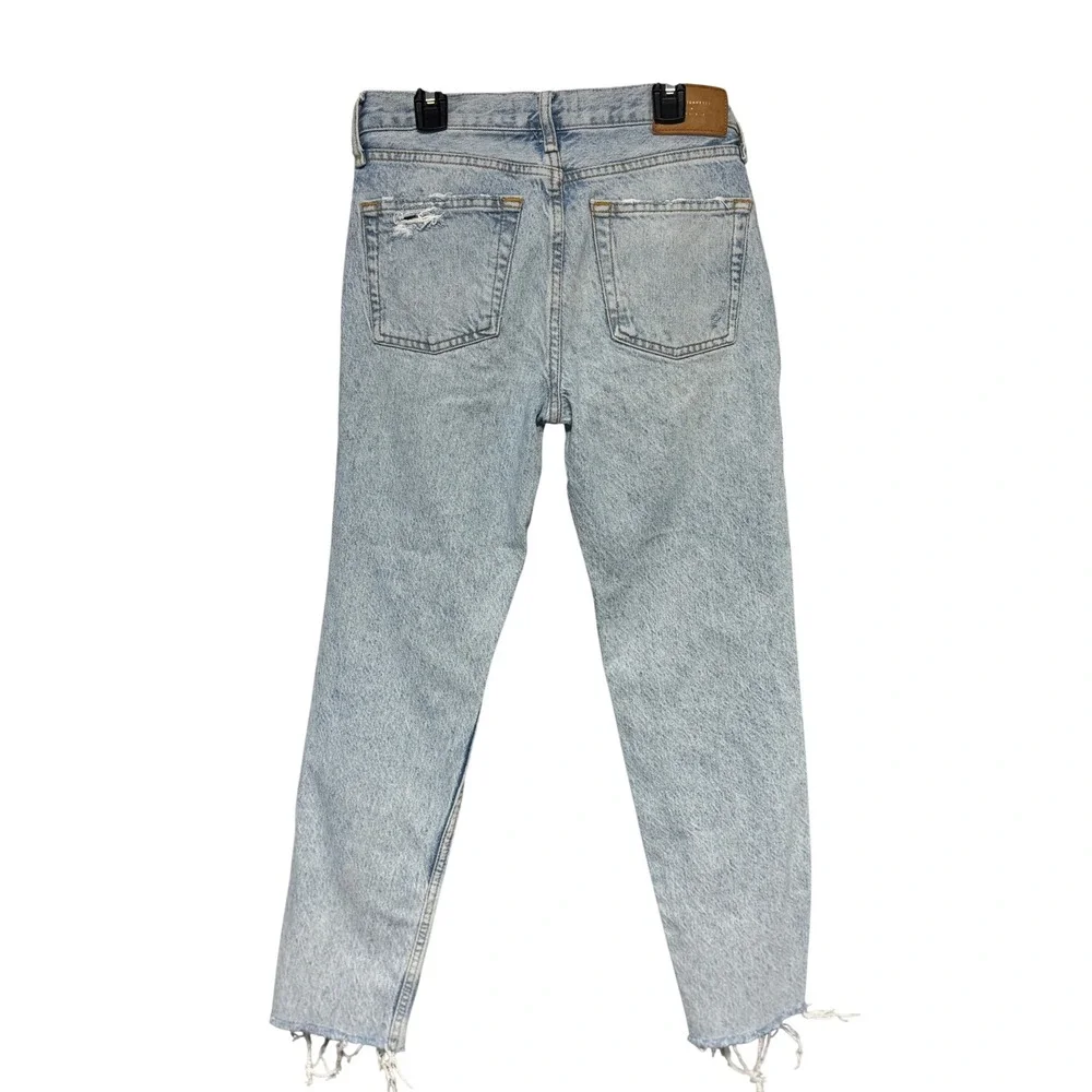 ZARA The Cigarette Distressed Light Wash Denim Jeans Women US 4 Raw Hem‎ Boho